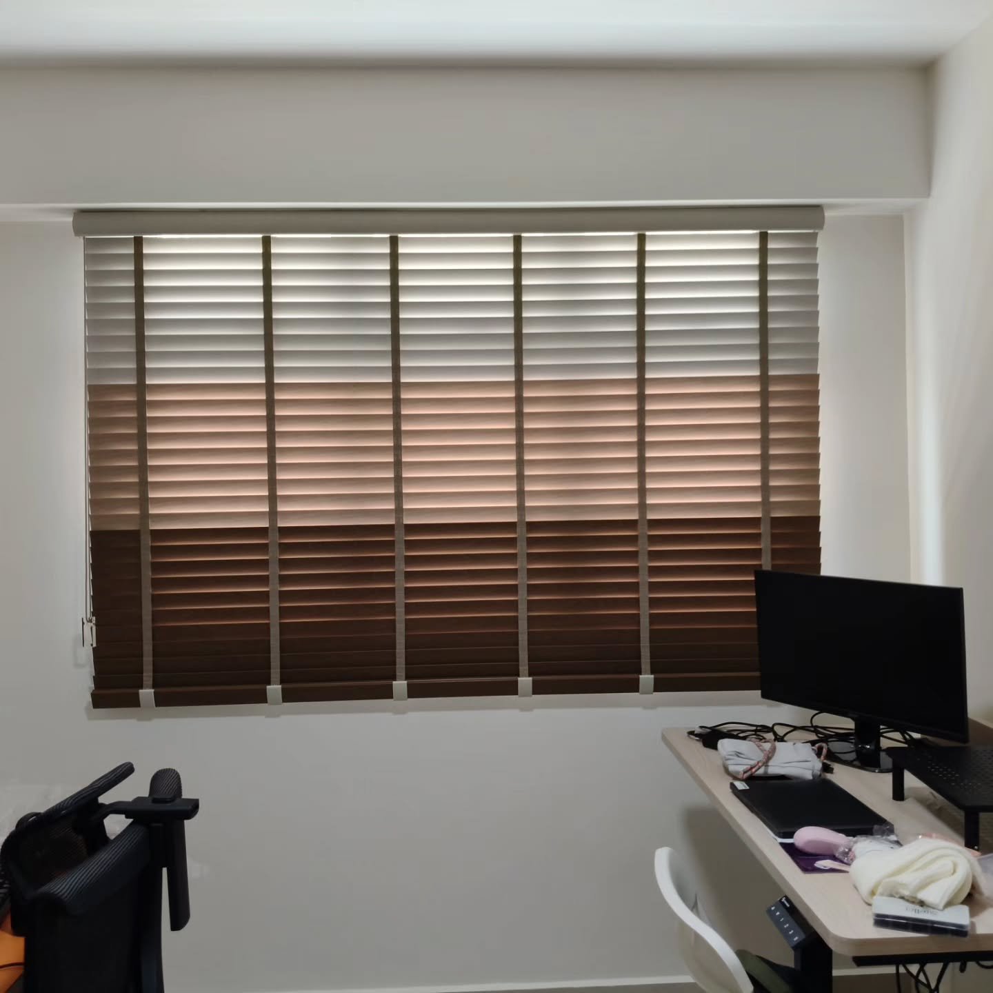 Ripple fold curtains, venetian blind and Korean blind installed at Macpherson Blk 76B by Curtain Artistry Singapore